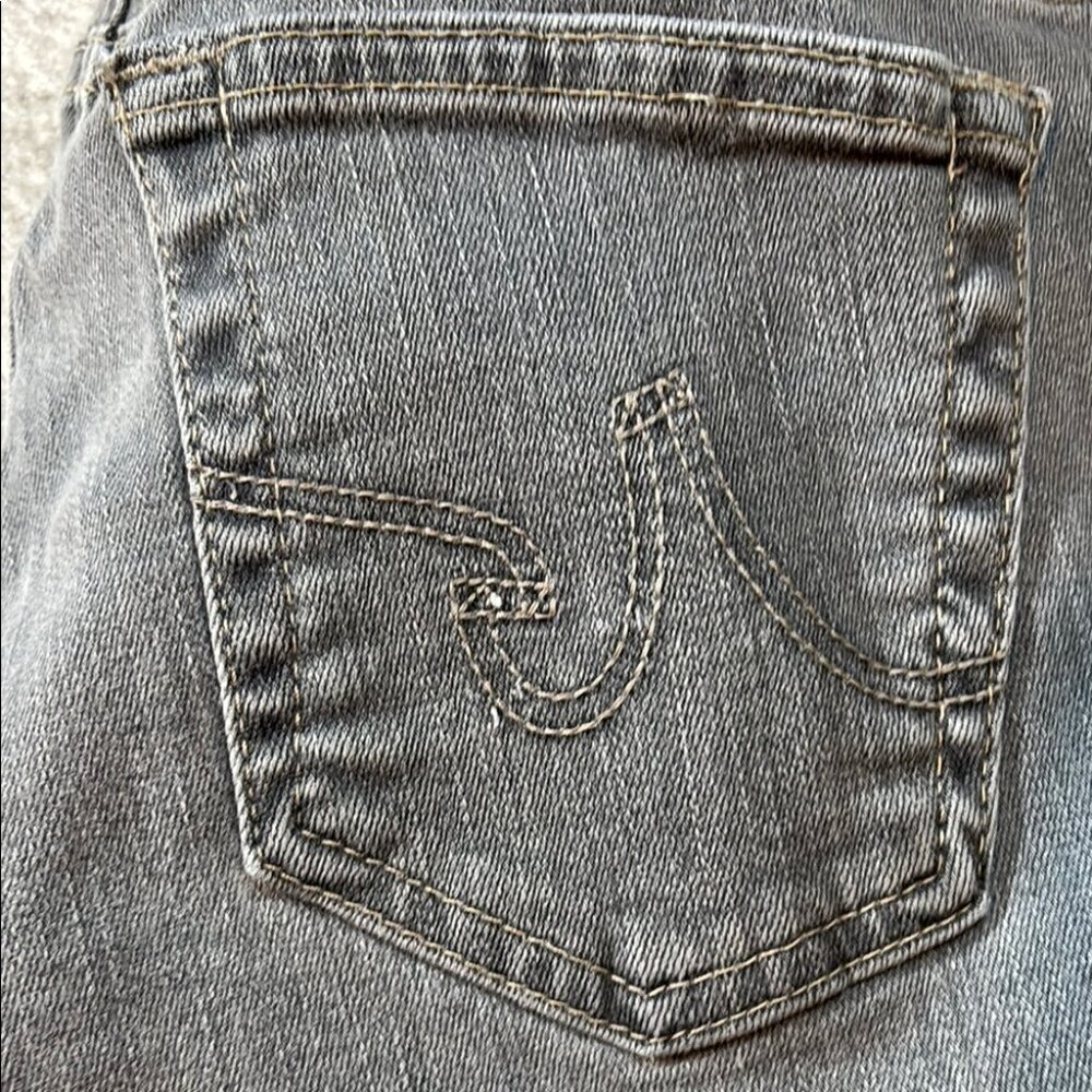 AG The Camila Super Skinny Jeans โ Size 27R | Distressed Gray ๐ - Picture 9 of 16